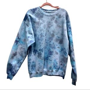 Tie dye blue crewneck